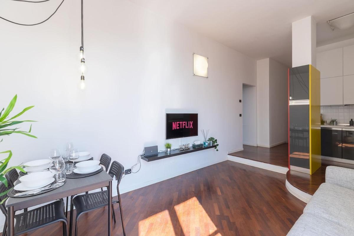 Ale Apartment Castello Imperatore -Parking Disponibile- Prato  Exterior photo